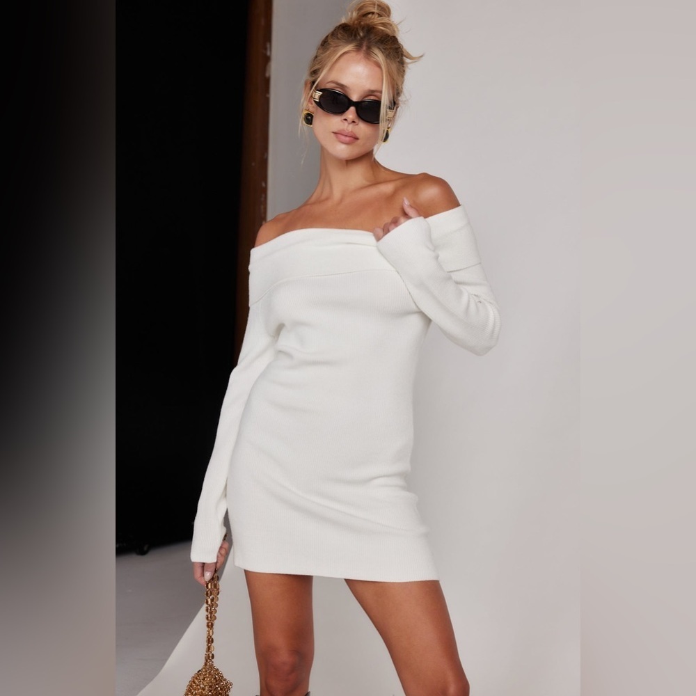 12th Tribe Off-Shoulder Long Sleeve Sweater Dress in White